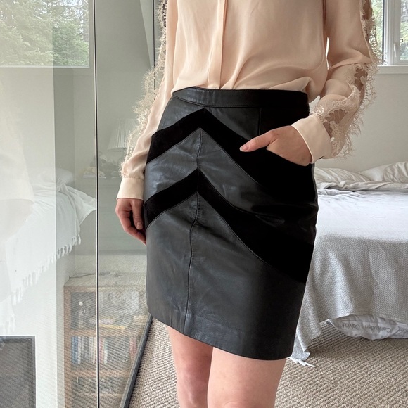Maje Dresses & Skirts - Maje Black leather and suede Pencil Skirt 38 (small)